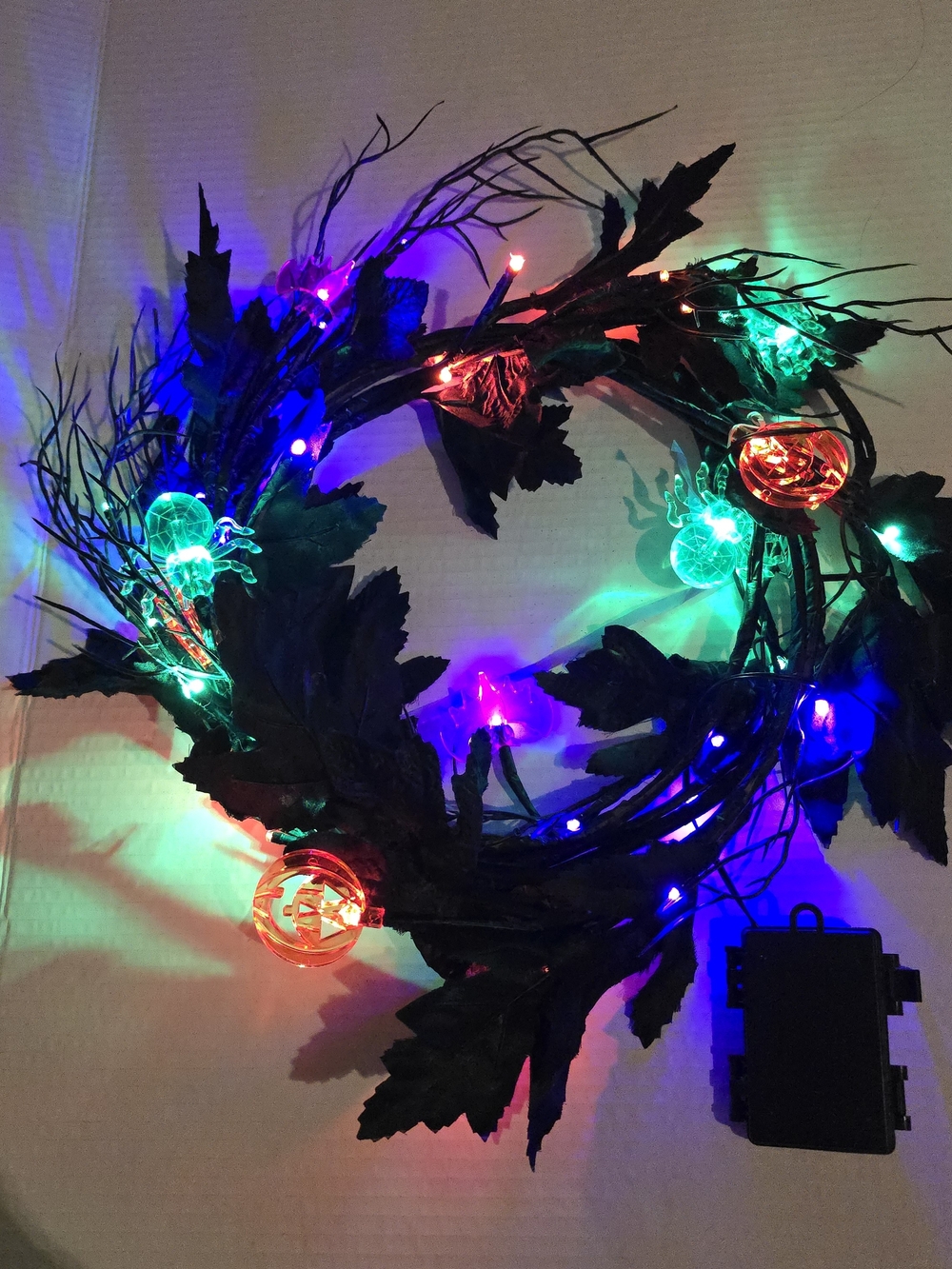 Holiday LED Wreath with Multicolor Lights